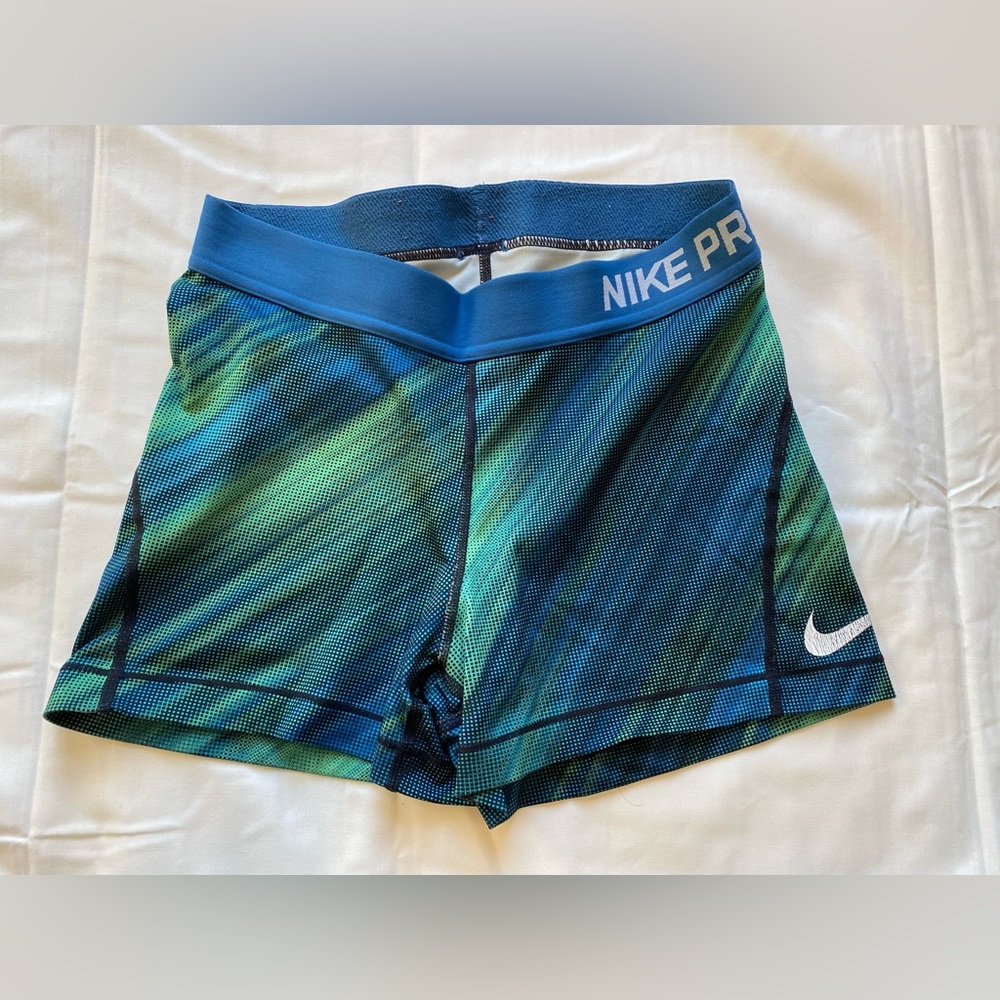 NIKE PRO 3-in Spandex (Size S)